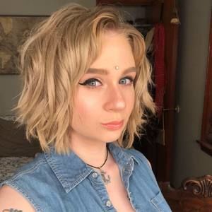 Meet your Posher, Ash